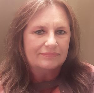 Meet your Posher, Deanna